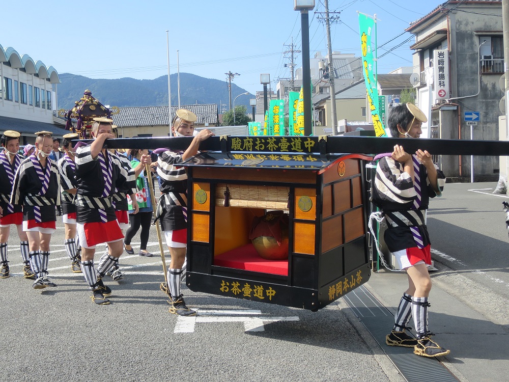 第34回駿府本山お茶壺道中行列・口切りの儀が開催されます！の画像